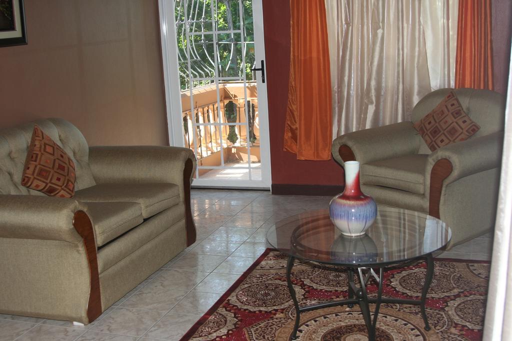 Cozy Apartment Kingston Bagian luar foto