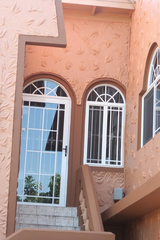 Cozy Apartment Kingston Bagian luar foto